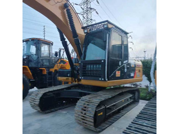 Excavadora de cadenas CATERPILLAR 320D2