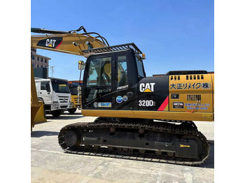 Excavadora de cadenas CATERPILLAR 320D2