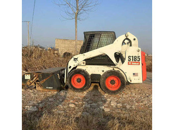 Minicargadora BOBCAT S16