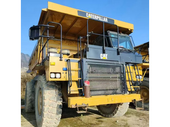 Maquinaria de construcción CATERPILLAR
