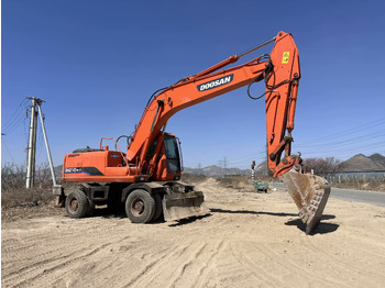 Excavadora de ruedas DOOSAN DH210W-7: foto 2