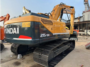 Excavadora de cadenas HYUNDAI R215