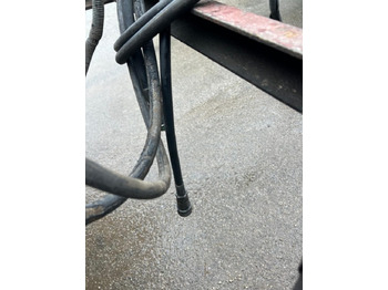 Remolque multilift/ Portacontenedores de cadenas VIBERTI RIMORCHIO VIBERTI SCARRABILE PNEUMATICO: foto 4 Remolque multilift/ Portacontenedores de cadenas VIBERTI RIMORCHIO VIBERTI SCARRABILE PNEUMATICO: foto 4