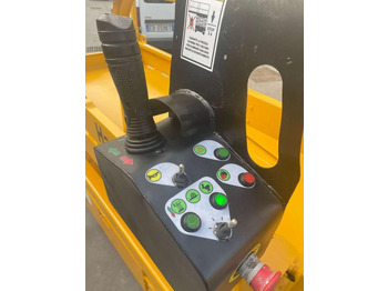 Plataforma de tijeras Haulotte OPTIMUM 8: foto 2 Plataforma de tijeras Haulotte OPTIMUM 8: foto 2