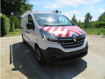 Furgoneta pequeña RENAULT Trafic 2.0