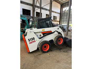 Minicargadora BOBCAT S130