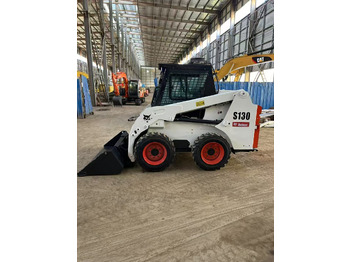 Minicargadora BOBCAT S130
