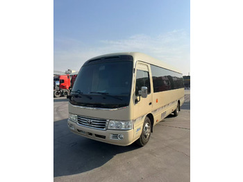 Autobús TOYOTA