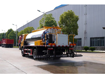 Distribuidor de asfalto nuevo DONGFENG Asphalt Spreader: foto 4 Distribuidor de asfalto nuevo DONGFENG Asphalt Spreader: foto 4