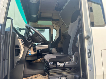Cabeza tractora MAN TGX 18.460 XXL Intarder/Standklima: foto 5