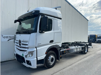 Camión portacontenedore/ Intercambiable MERCEDES-BENZ Actros 1945