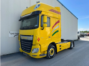Cabeza tractora DAF XF 530
