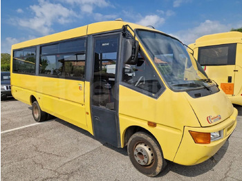 Autobús escolar IVECO