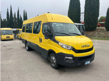 Minibús IVECO Daily
