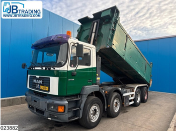 Camión volquete MAN