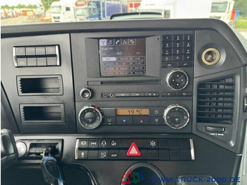 Cabeza tractora Mercedes-Benz Actros 1846 Giga Space 2Betten Kühlschrank Klima: foto 5