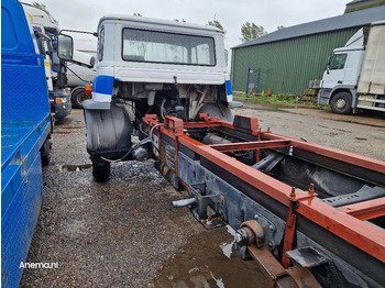 Cabeza tractora Bedford TK 1020: foto 3