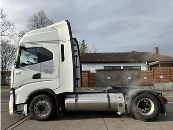 Cabeza tractora Iveco Stralis S-Way*460*LNG*Retarder*2 Tanks: foto 2 Cabeza tractora Iveco Stralis S-Way*460*LNG*Retarder*2 Tanks: foto 2