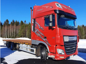 Camión caja abierta DAF XF460: foto 2