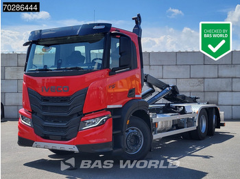 Camión multibasculante IVECO X-WAY