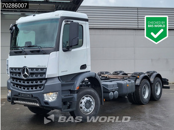Camión chasis MERCEDES-BENZ Arocs 3342