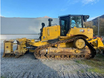 Bulldozer CATERPILLAR D6