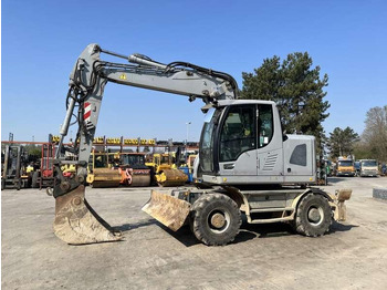 Excavadora de ruedas Liebherr A914 COMPACT: foto 3