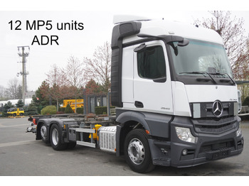 Camión portacontenedore/ Intercambiable MERCEDES-BENZ Actros 2545