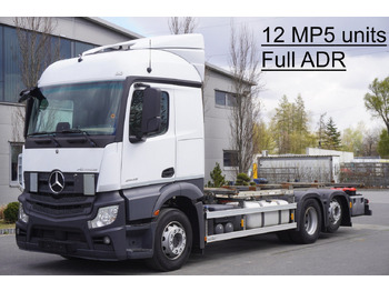 Camión portacontenedore/ Intercambiable MERCEDES-BENZ Actros 2545
