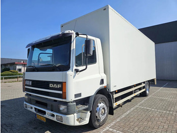 Camión caja cerrada DAF CF 65