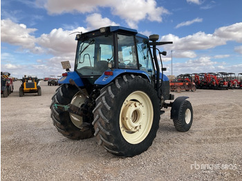 Tractor 2003 New Holland TS110 2WD Tractor: foto 3