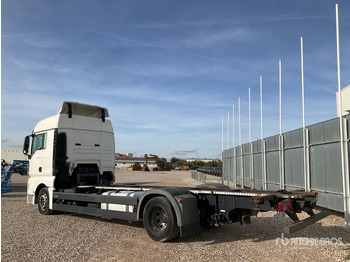 Camión chasis 2015 MAN TGX18.440 4x2 Sleeper Container Truck: foto 4 Camión chasis 2015 MAN TGX18.440 4x2 Sleeper Container Truck: foto 4