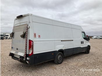 Furgoneta 2021 Iveco Daily 35S18 Cargo Van: foto 3
