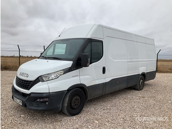 Furgoneta IVECO Daily 35s18