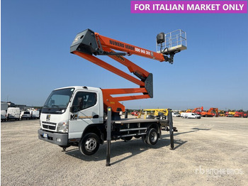 Camión con plataforma elevadora 2013 Mitsubishi Canter 2013 Socage DA328 28 m on 4x2 Bucket Truck: foto 2