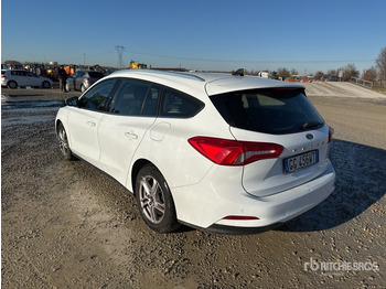 Coche 2021 Ford Focus 1.5 ECOBLUE 120CV Automobile: foto 2