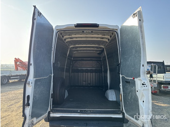 Camión caja cerrada 2022 Iveco Daily 35 CNG 35S14NV 3520L H2 BLUE P Van Truck: foto 4