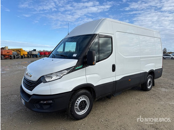 Camión caja cerrada IVECO Daily 35s14