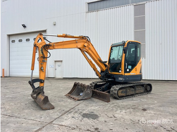 Miniexcavadora HYUNDAI