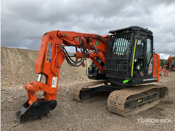 Excavadora de cadenas HITACHI ZX135