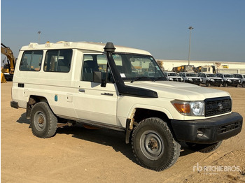 SUV/ Todoterreno TOYOTA Land Cruiser