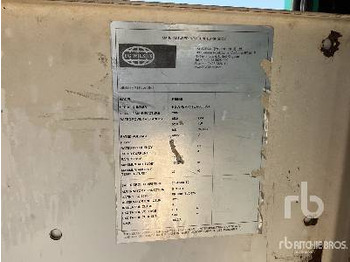 Generador industriale FG WILSON P65E5 65 kVA Skid-Mounted: foto 5