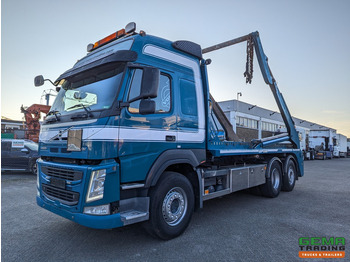 Camión portacontenedor de cadenas VOLVO FM 460