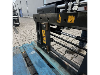 Implemento para Equipo de manutención Kaup 2T163SN forkpositioner with sideshift: foto 4