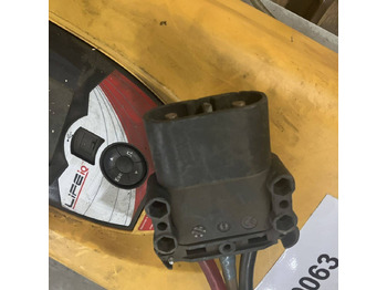 Recambio para Equipo de manutención Hawker 230V80A: foto 4