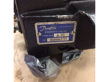 Dirección para Equipo de manutención Steering unit with priority valve for Still R50-16: foto 5 Dirección para Equipo de manutención Steering unit with priority valve for Still R50-16: foto 5