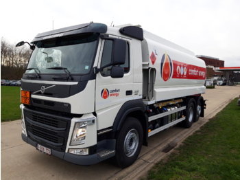 Camión cisterna VOLVO FM