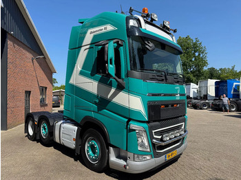 Cabeza tractora Volvo FH 500 Globetrotter XL ADR! 305.330KM! Gestuurde Voorloopas 2x tank APK 03/2026: foto 2