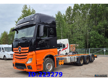 Camión chasis MERCEDES-BENZ Actros