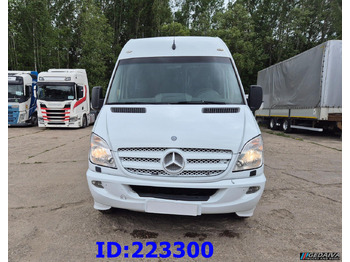 Autocar MERCEDES-BENZ Sprinter 518 VIP - 17 Seater: foto 2